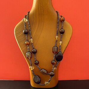 🌻3 for $21.  Elegant Brown Beaded Necklace